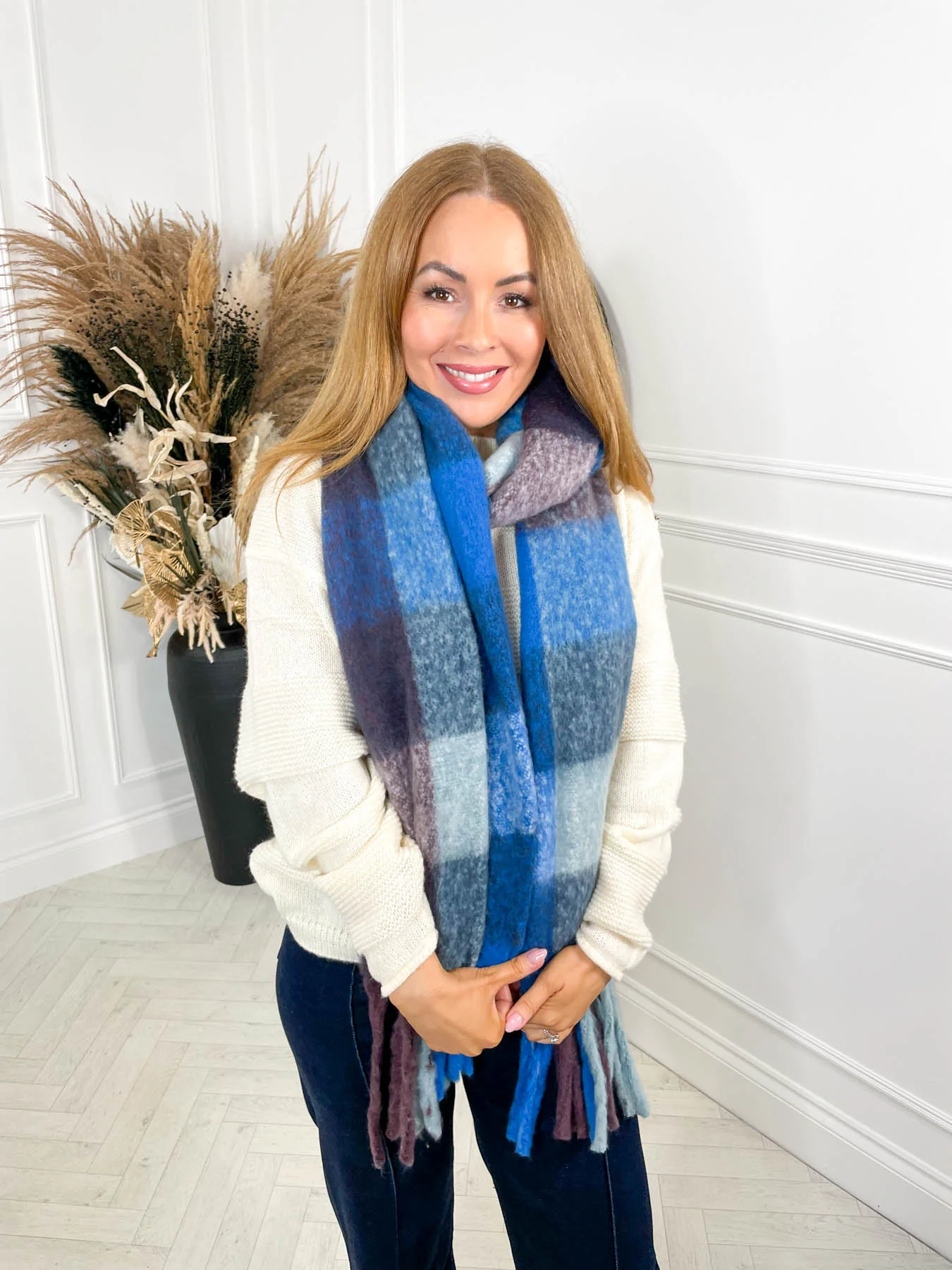 Alaska Scarf - Navy - Image 2