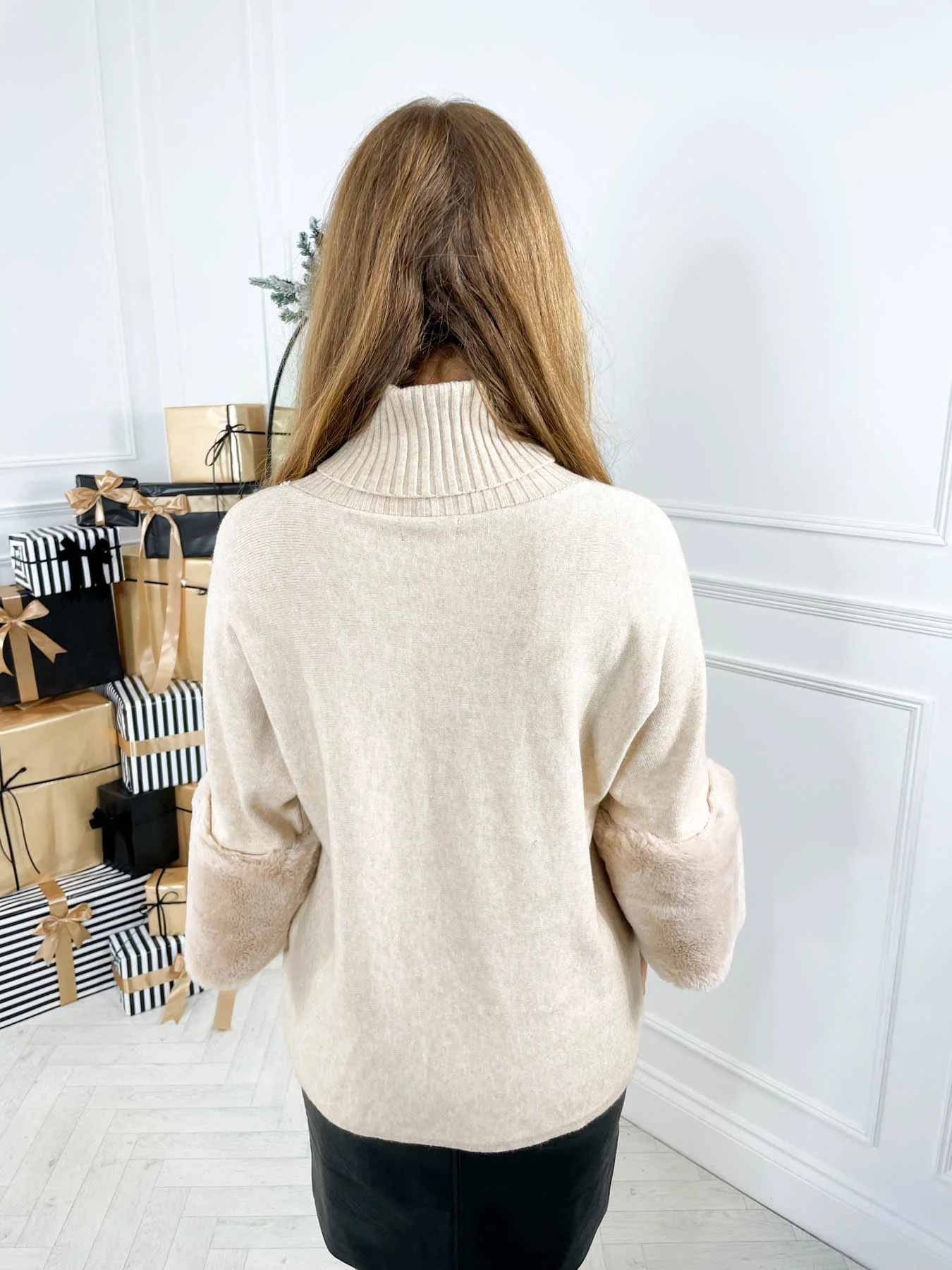 Alba Knit - Beige - Image 5