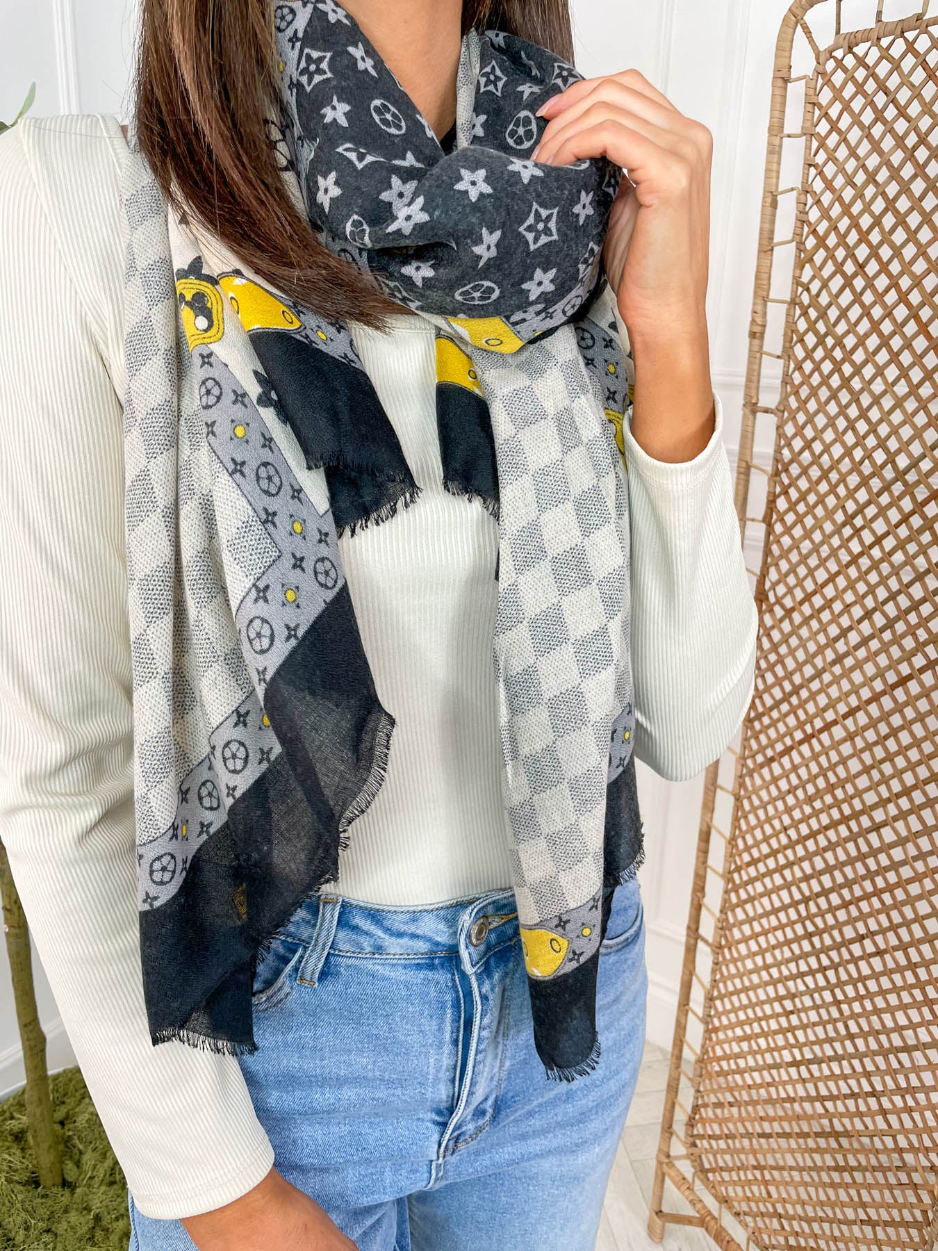 Single Take Scarf - 3 Colours - Image 7