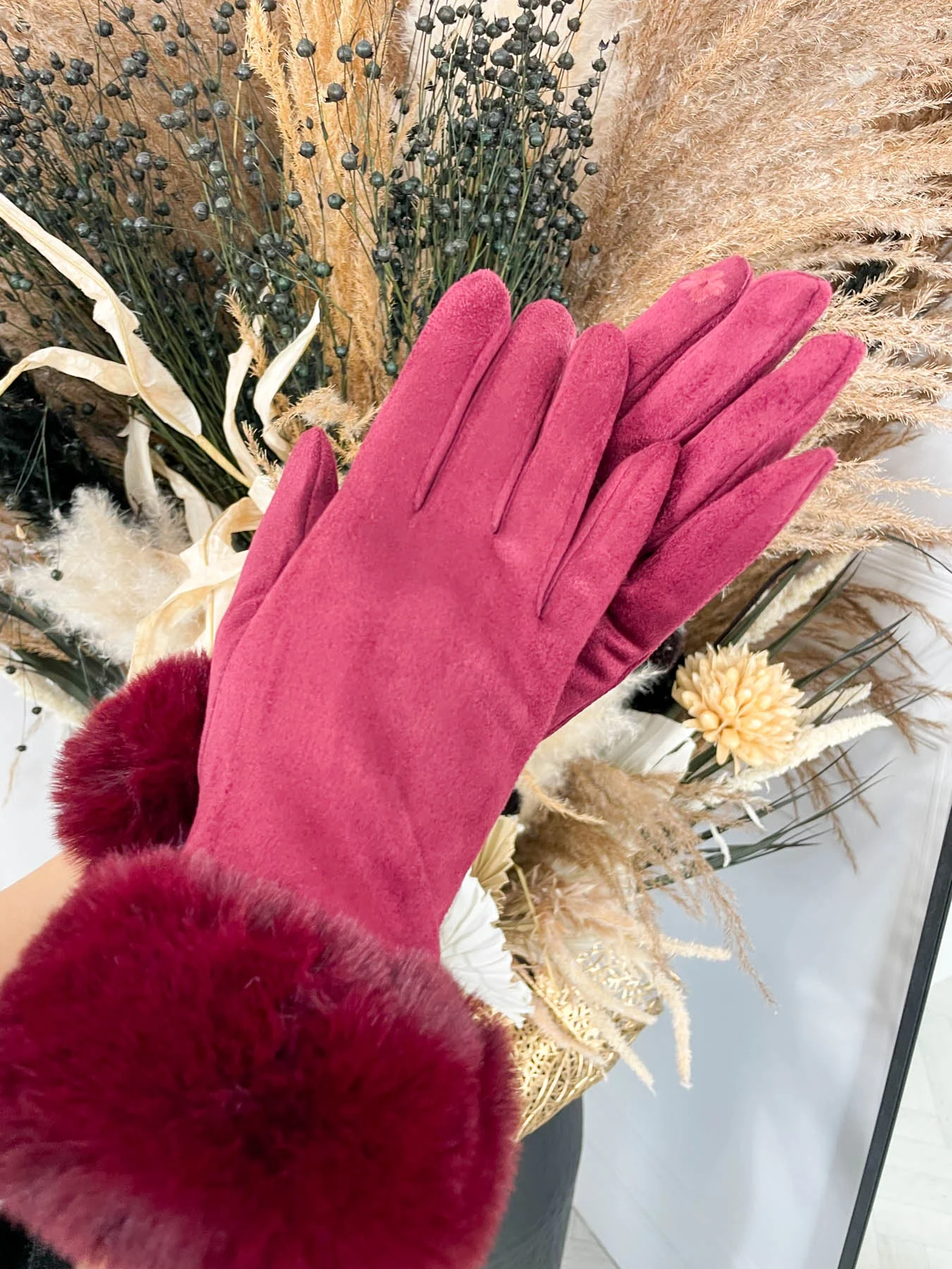 Ava Gloves -Deep Red - Image 3