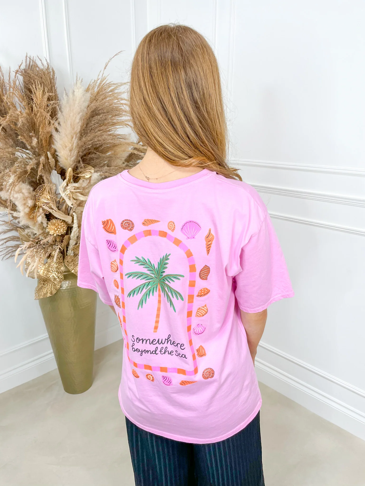Becca Graphic T-Shirt - Pink - Image 6