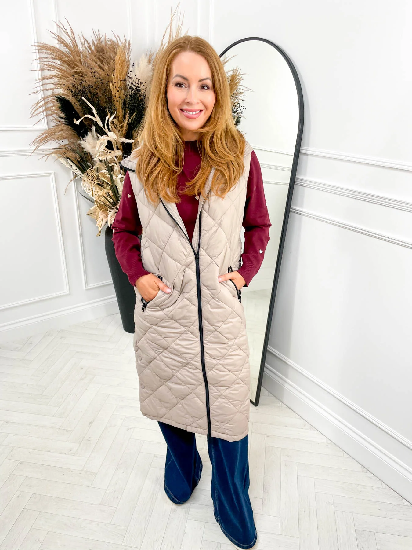 Coffee Run Gilet - Beige - Image 5