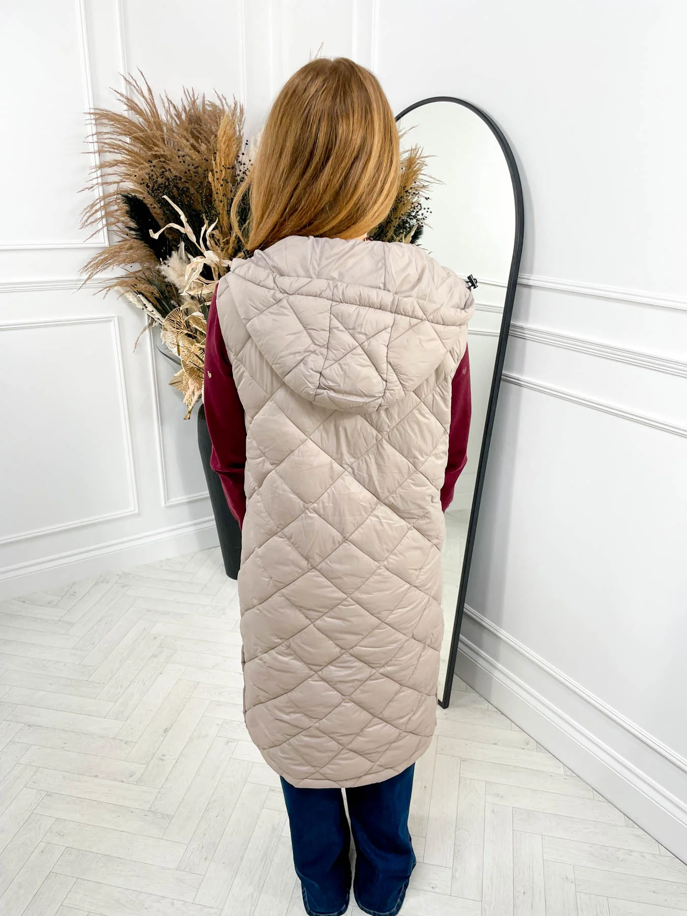 Coffee Run Gilet - Beige - Image 7