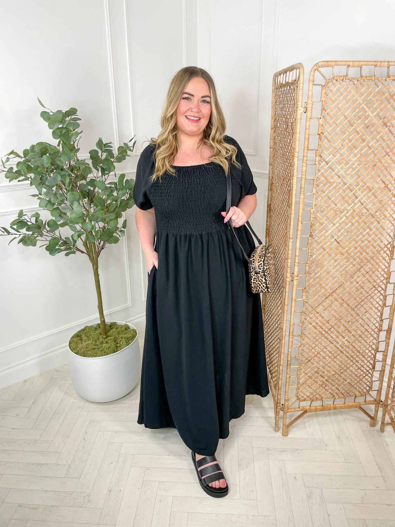 CURVE Sharla Dress - 2 Colours - Image 13