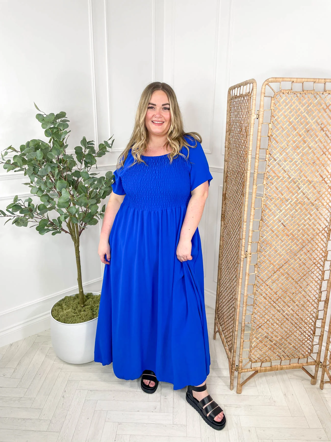 CURVE Sharla Dress - 2 Colours - Image 4