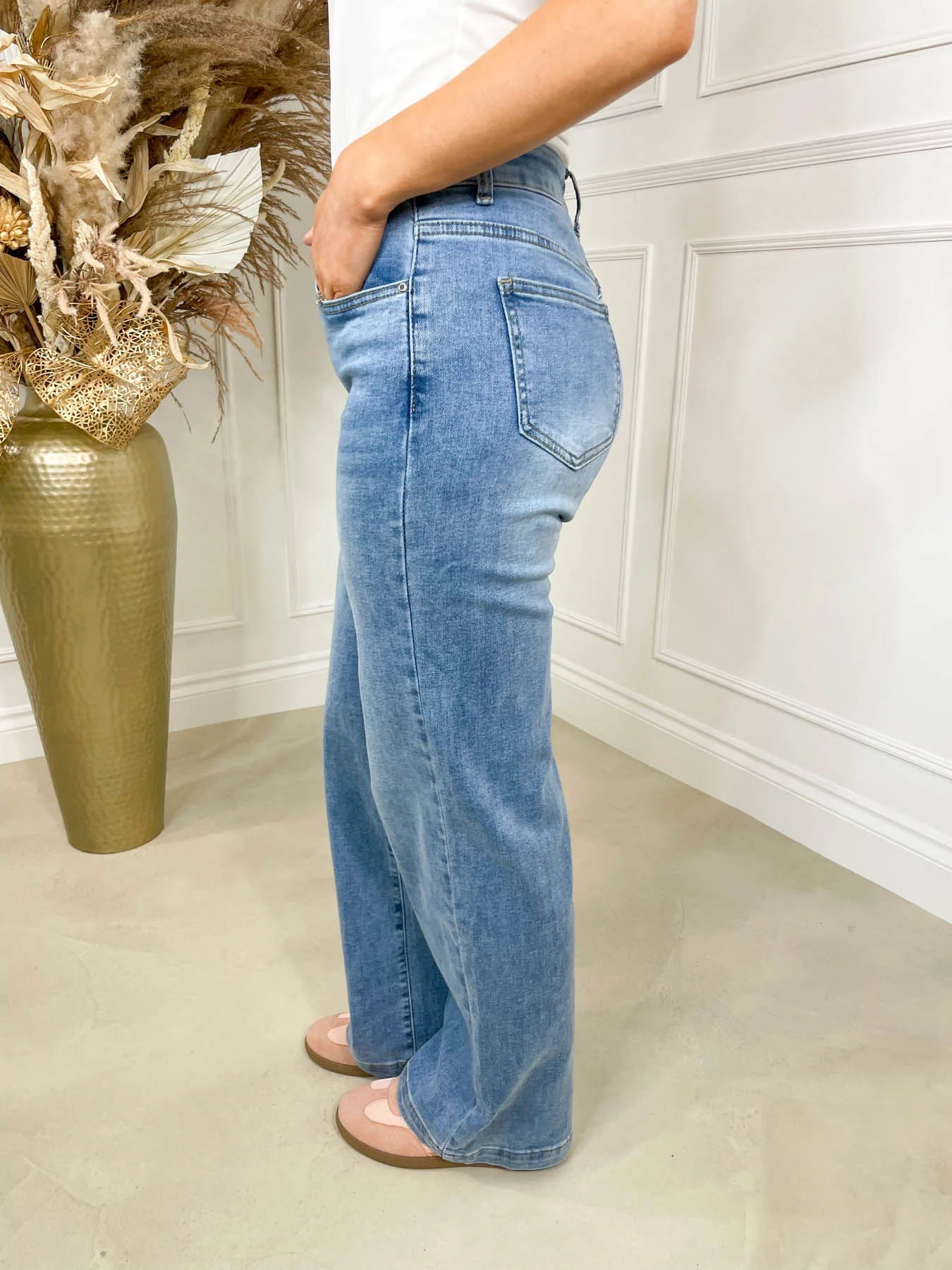 Jasmine Wide Leg Jean - Light Denim - Image 4