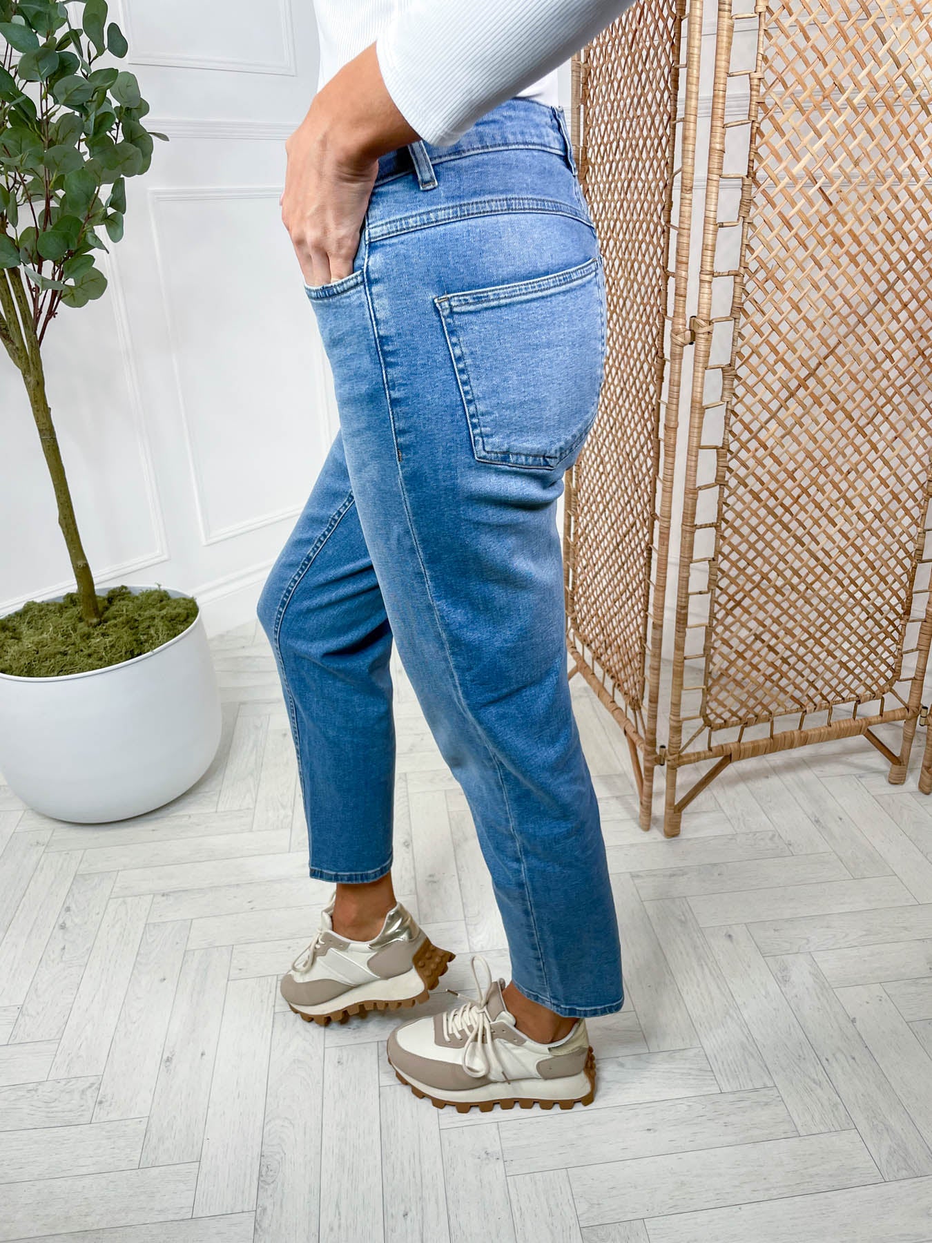 Loetta Jean - Image 2