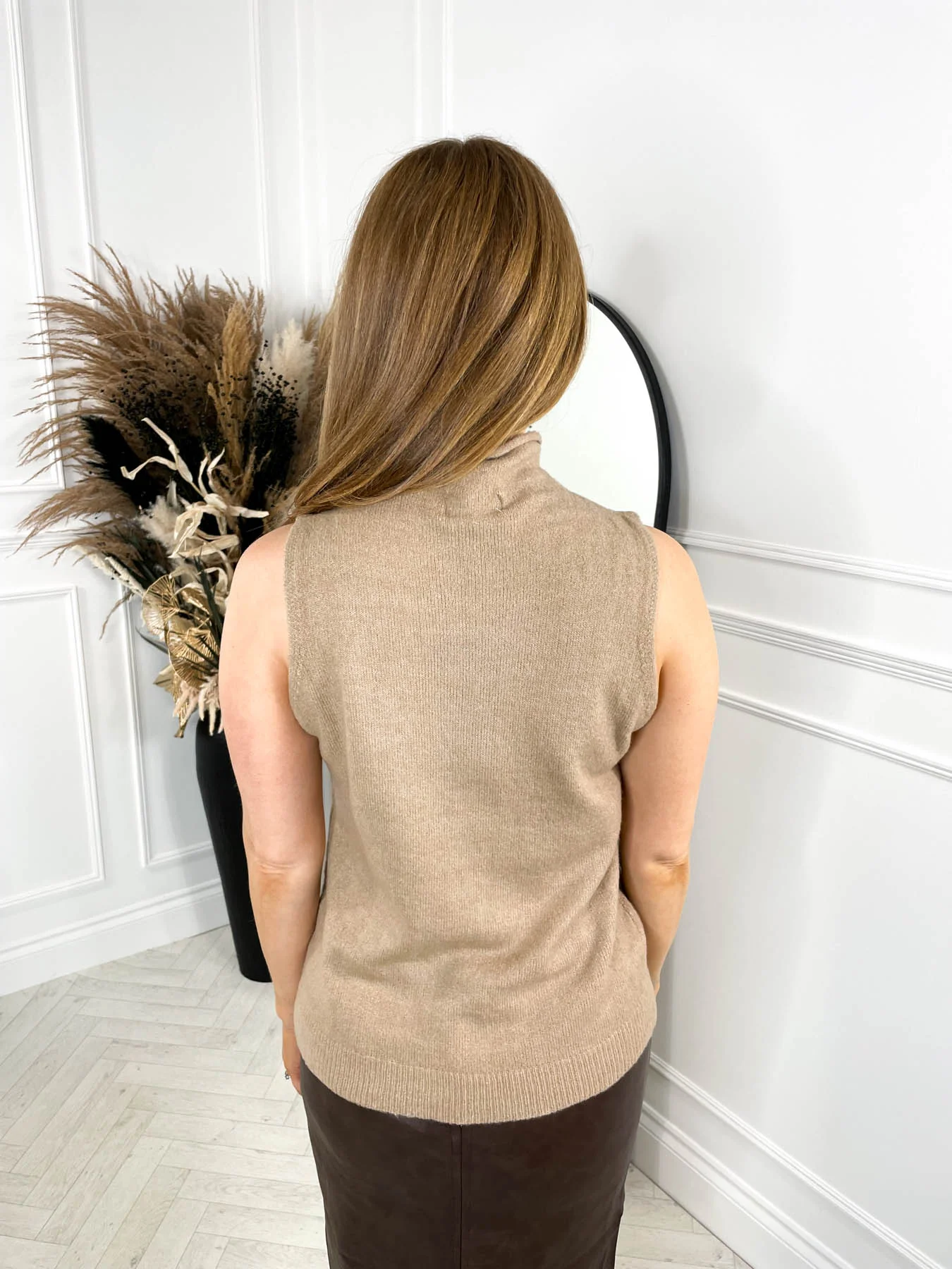 Phoebe Knitted Vest - Image 4