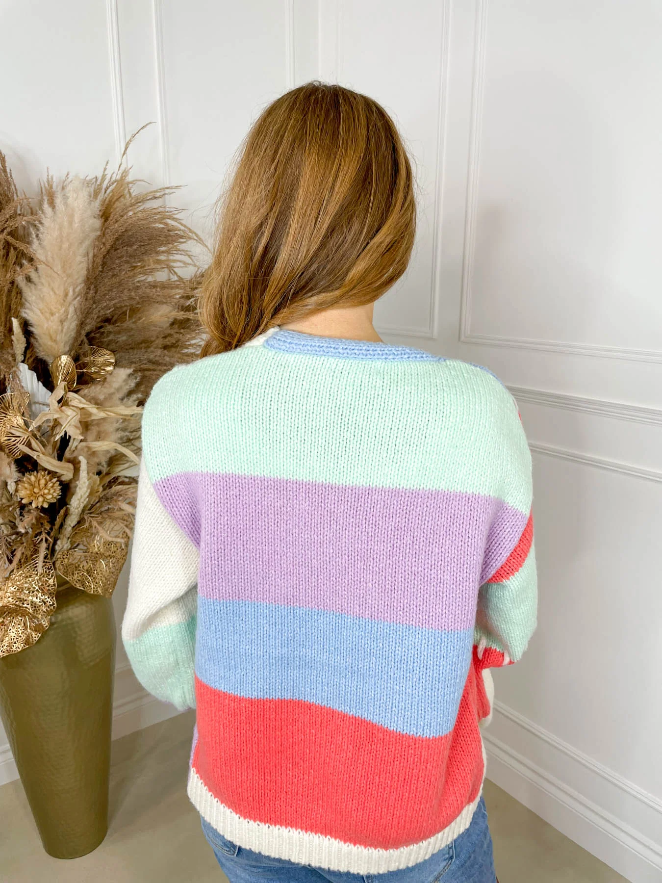 Posy Chunky Knitted Cardigan - White - Image 7