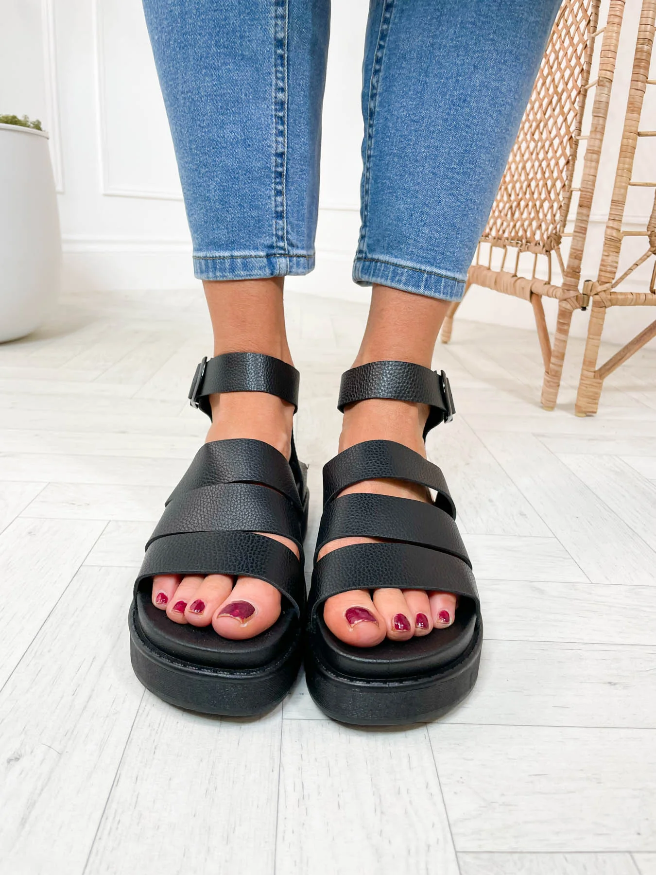 Rome Sandals - 3 Colours - Image 7