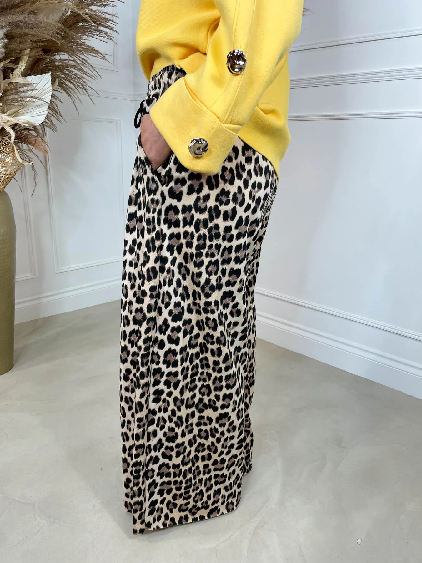 Roxy Wide Leg Jogger - Leopard - Image 4