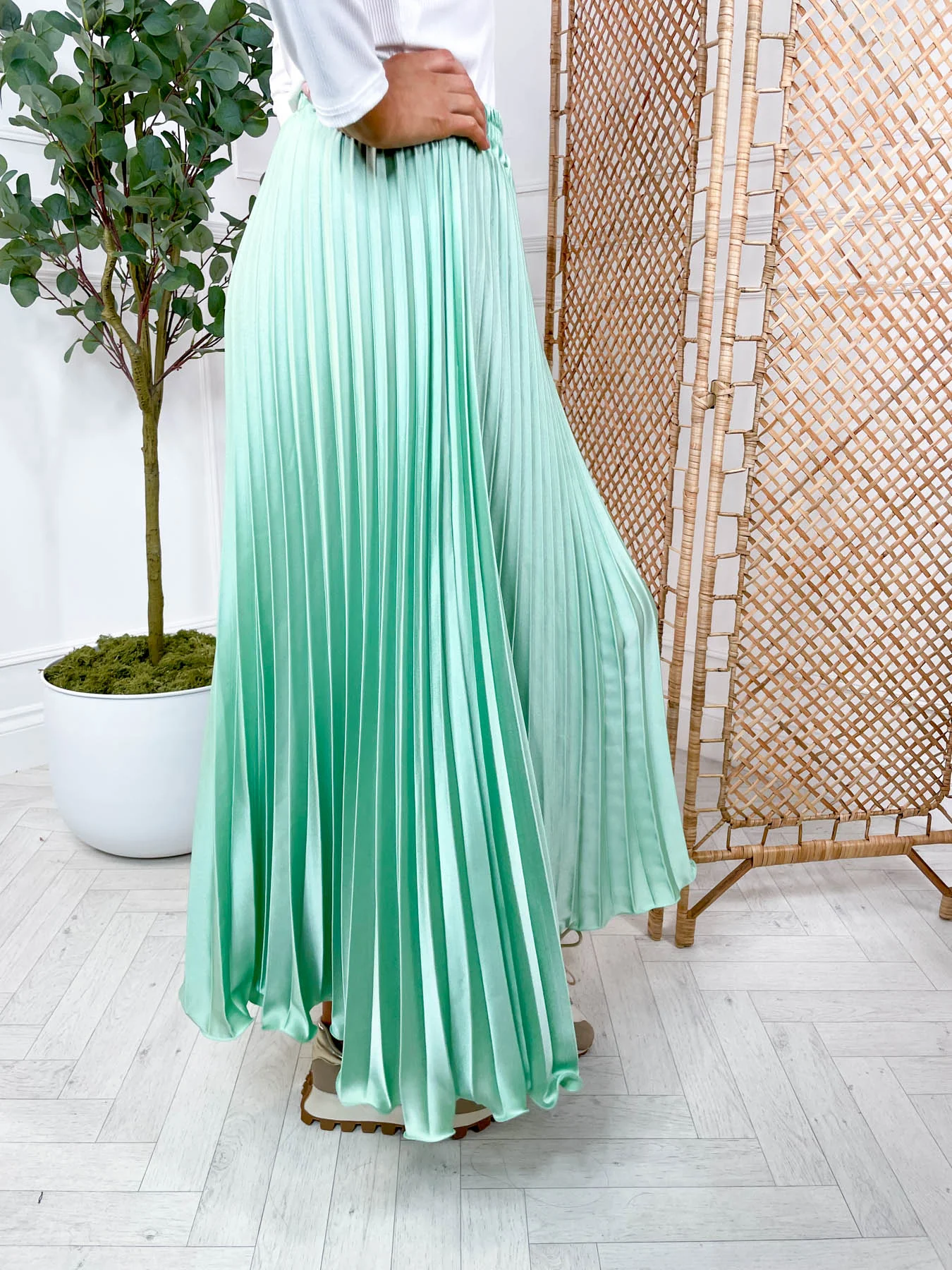 Rumi Skirt - 3 Colours - Image 9
