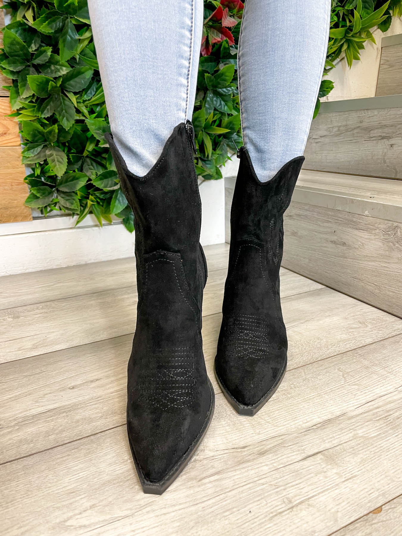 Shania Boot - 2 Colours - Image 10