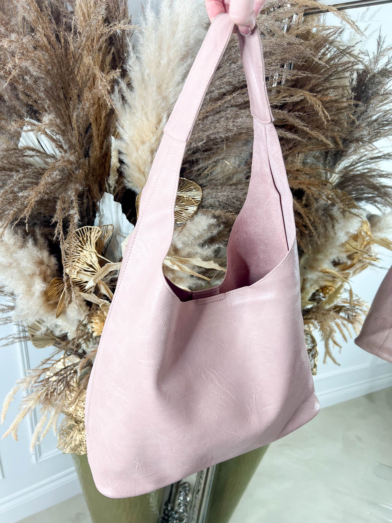 Soho Leather Shoulder Bag - Pink - Image 4