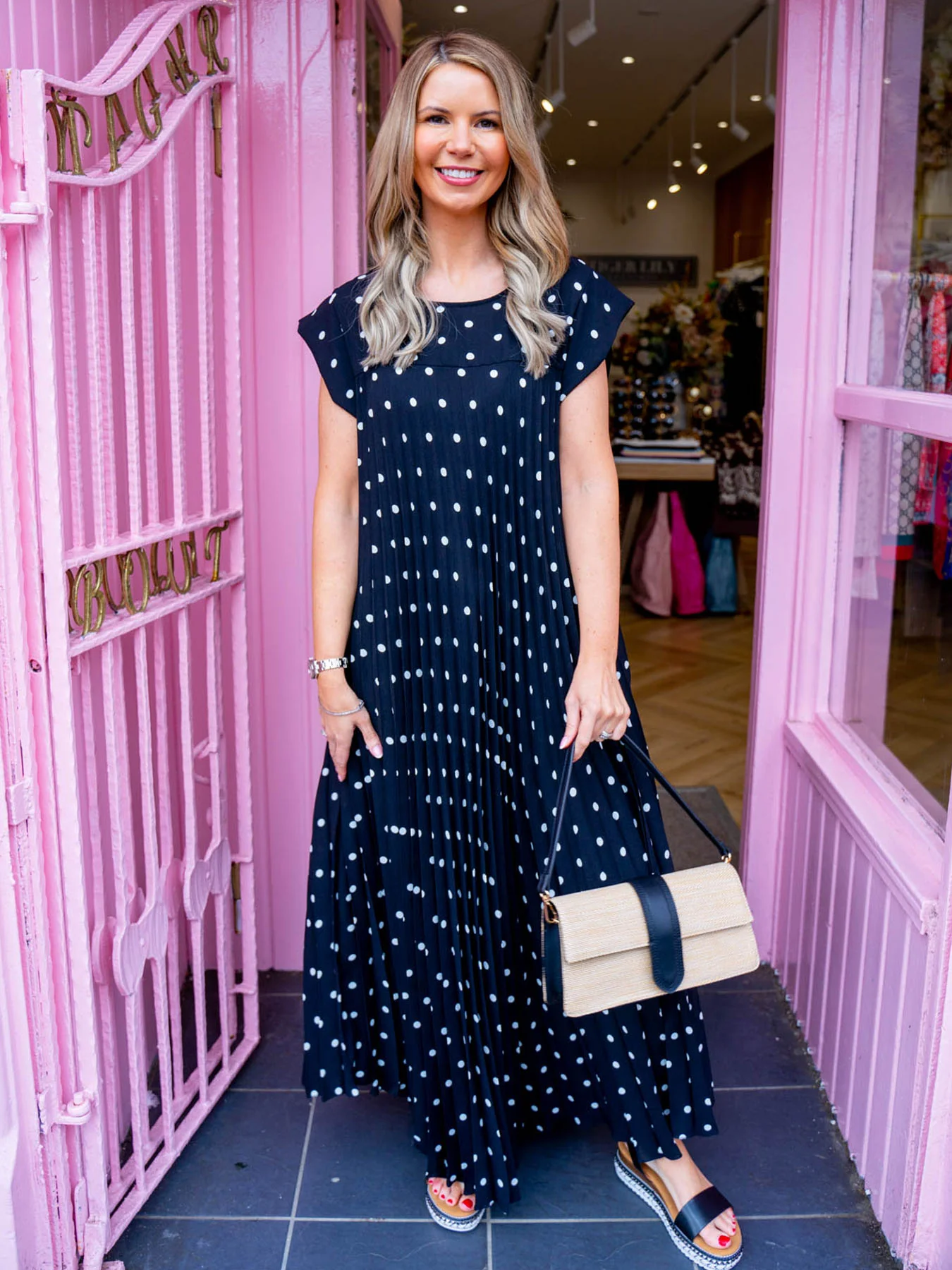 The Everyday Dress Polka Dot - Black