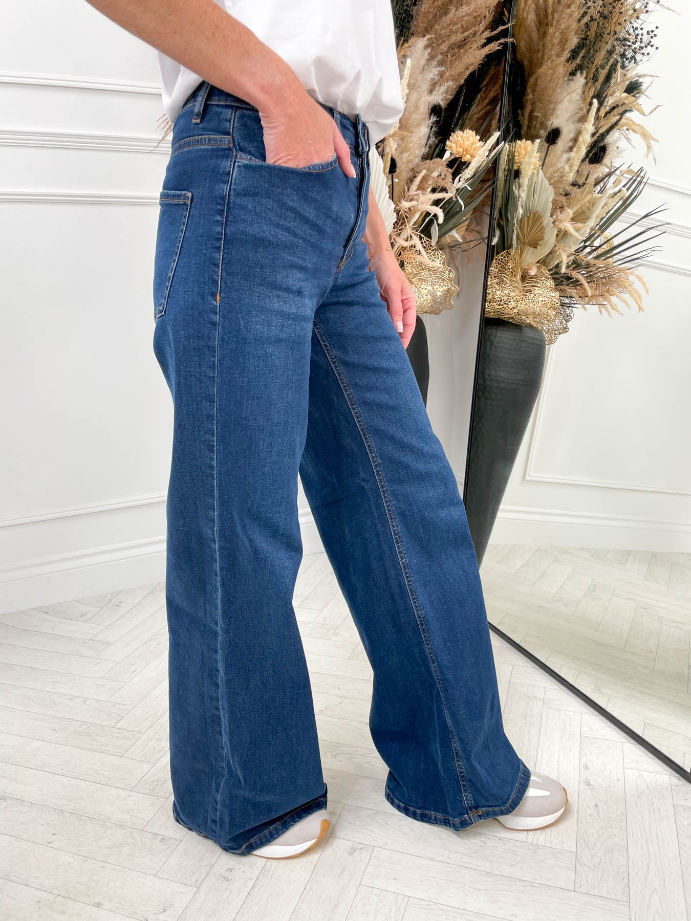 Twiggy Jean - Dark Denim - Image 4