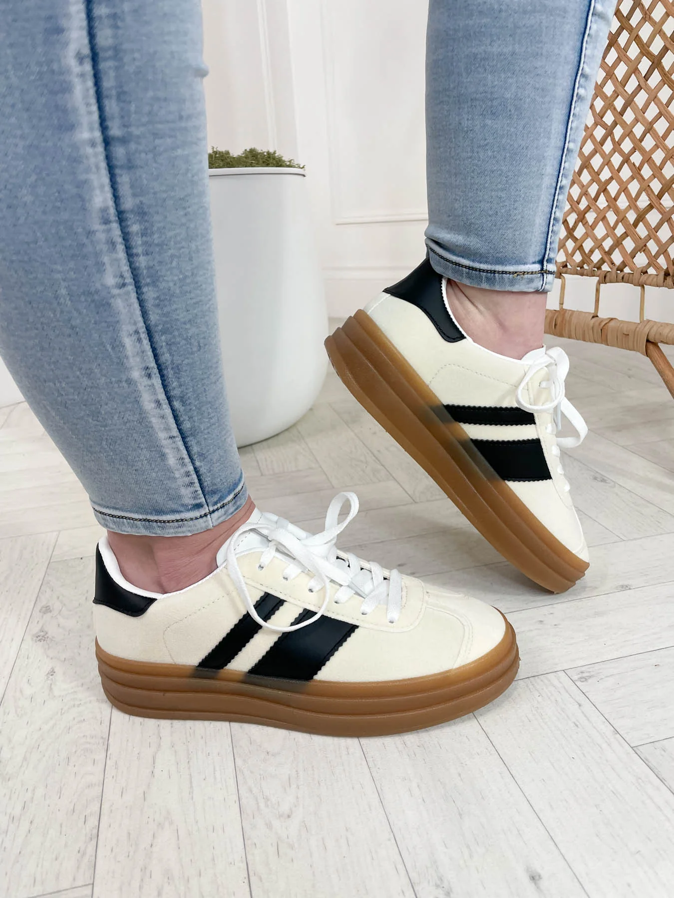 Tyler Trainers - 3 Colours - Image 2